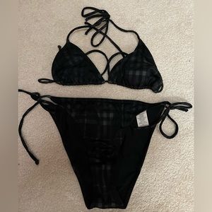 Burberry bikini, large